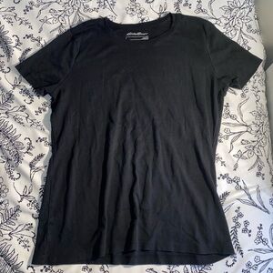 Eddie Bauer black basic t shirt